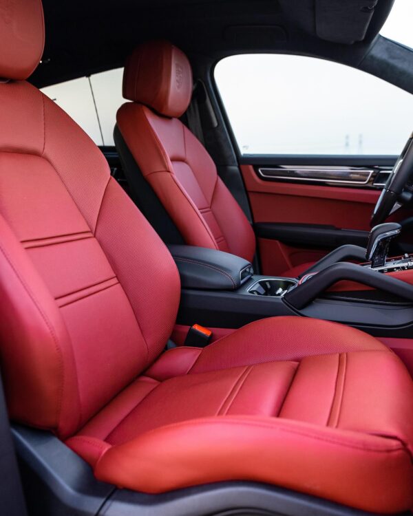 Porsche Cayenne GTS - Image 5
