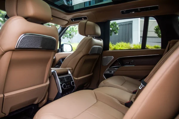 Range Rover Vouge - Image 4