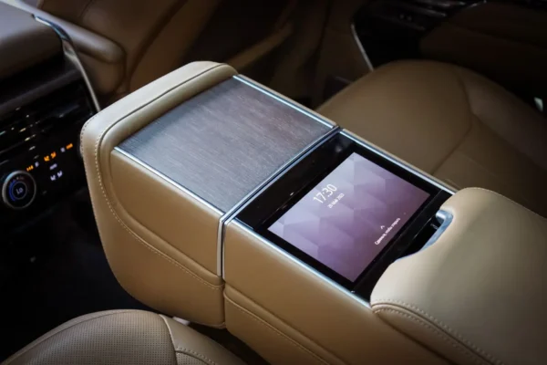 Range Rover Vouge - Image 3