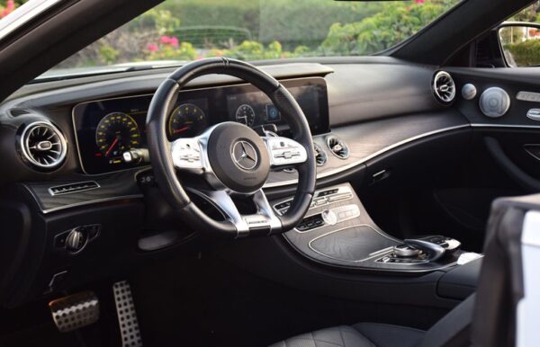 Mercedes E 53 Convertible - Image 3