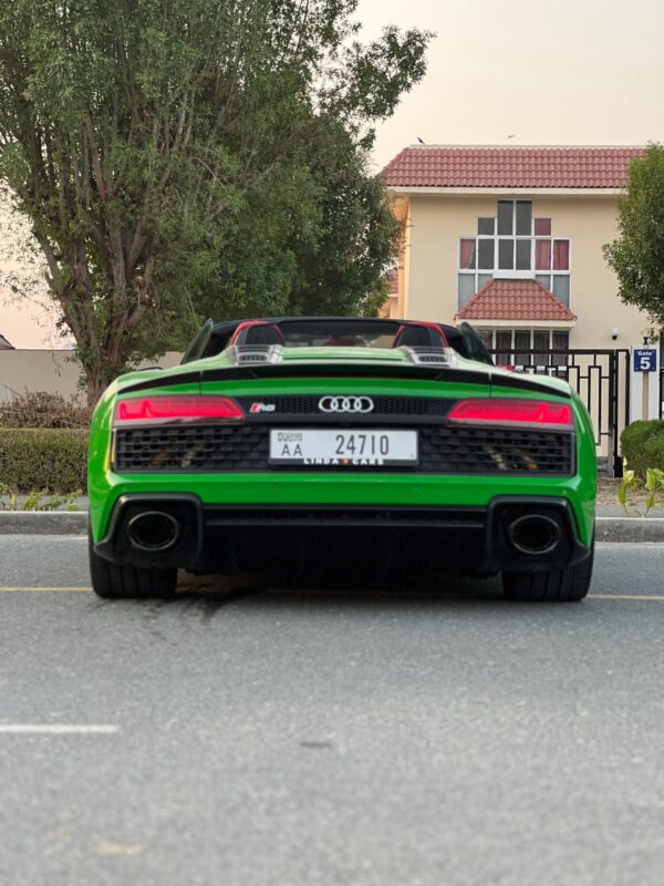 Audi R8 Convertible - Image 5