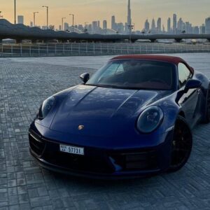 Porsche 911 Carrera  GTS