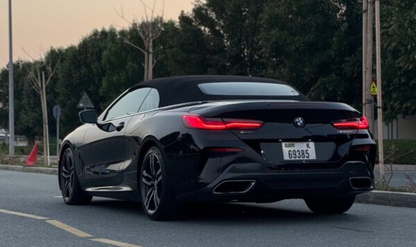 BMW M 850i Convertible