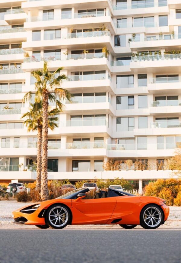 McLaren 720 S - Image 7