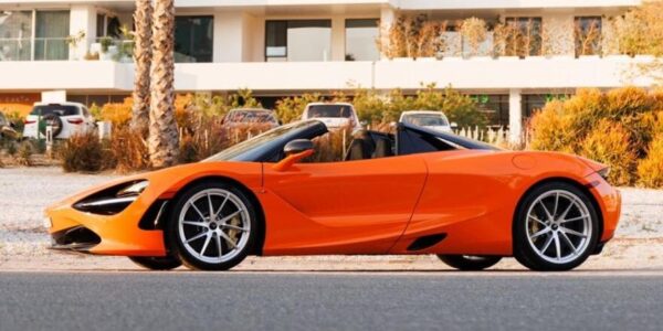 McLaren 720 S - Image 8
