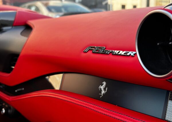 Ferrari F8 Tributo Spider - Image 5