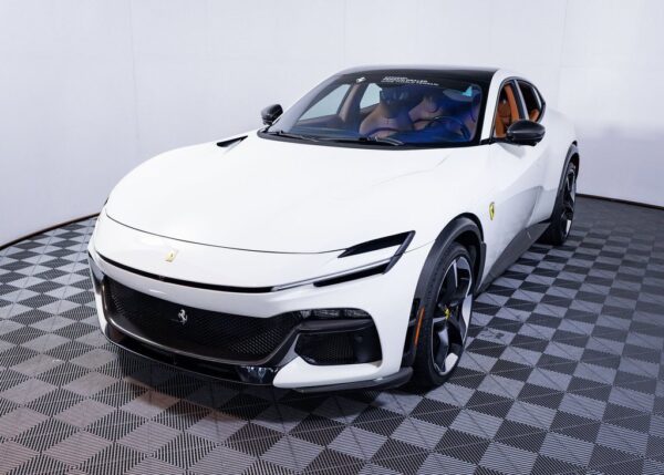 Ferrari Purosangue - Image 2