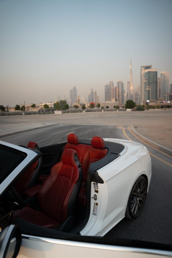 Audi S5 White Convertible 2024 - Image 14