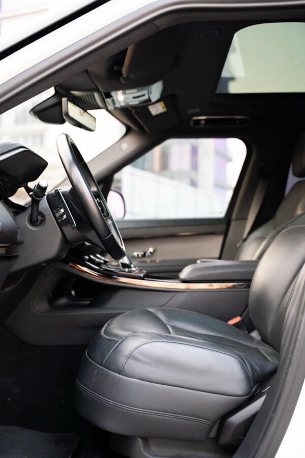 Range Rover Sport 2024 White - Image 6