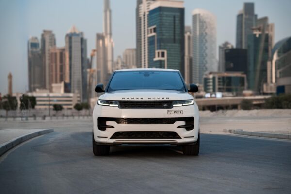 Range Rover Sport 2024 White - Image 11