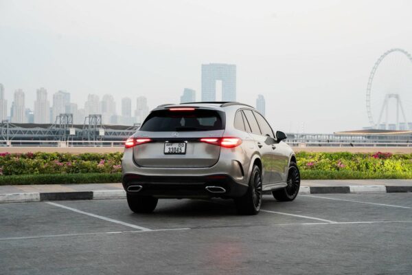 Mercedes GLC 300 - Image 4
