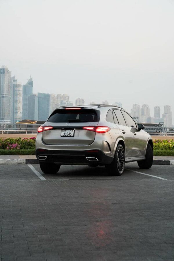Mercedes GLC 300 - Image 8