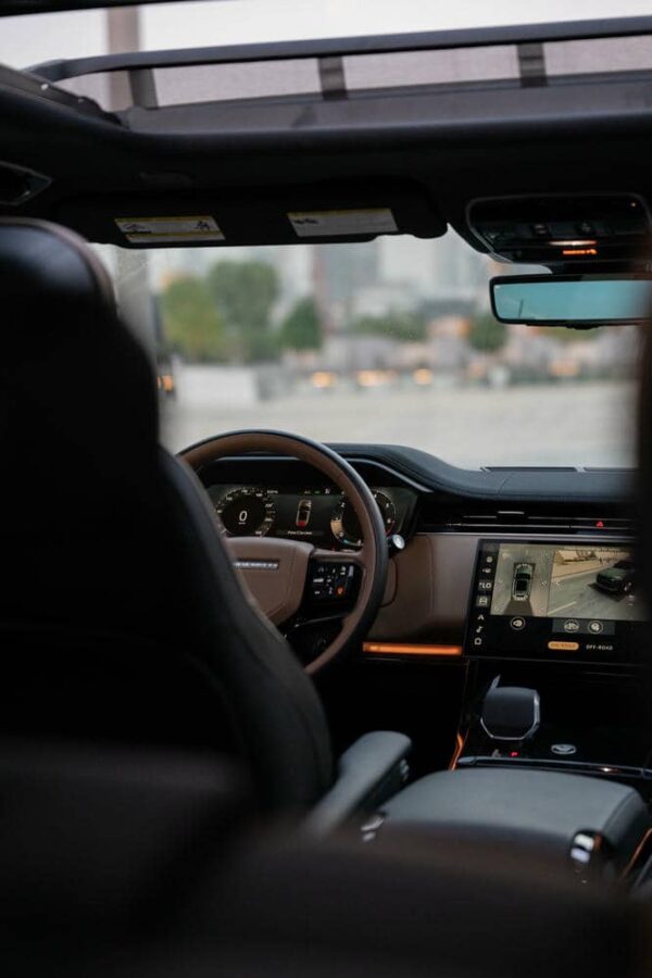 Range Rover Sport Gray - Image 13