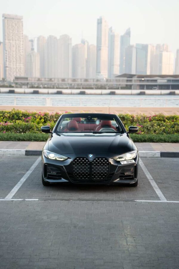 Black BMW M430i Convertible - Image 10