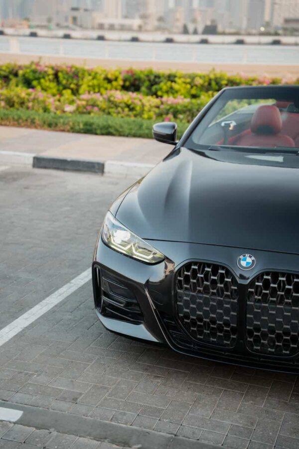 Black BMW M430i Convertible - Image 11