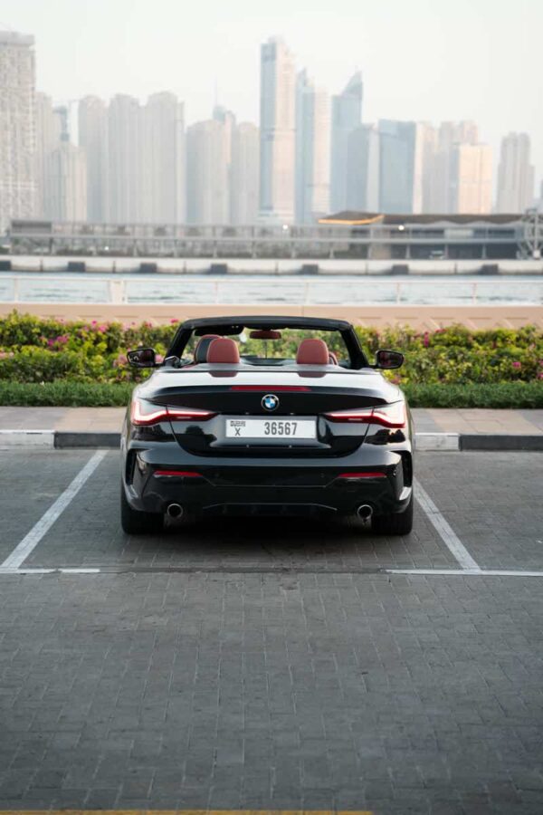 Black BMW M430i Convertible - Image 15