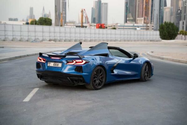 Corvette C8 Blue Convertible 2024 - Image 11