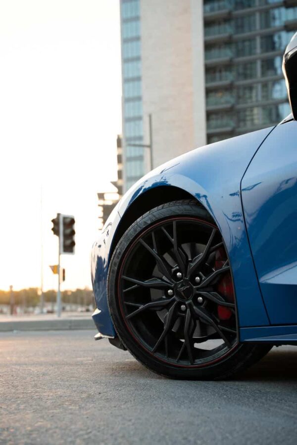 Corvette C8 Blue Convertible 2024 - Image 13