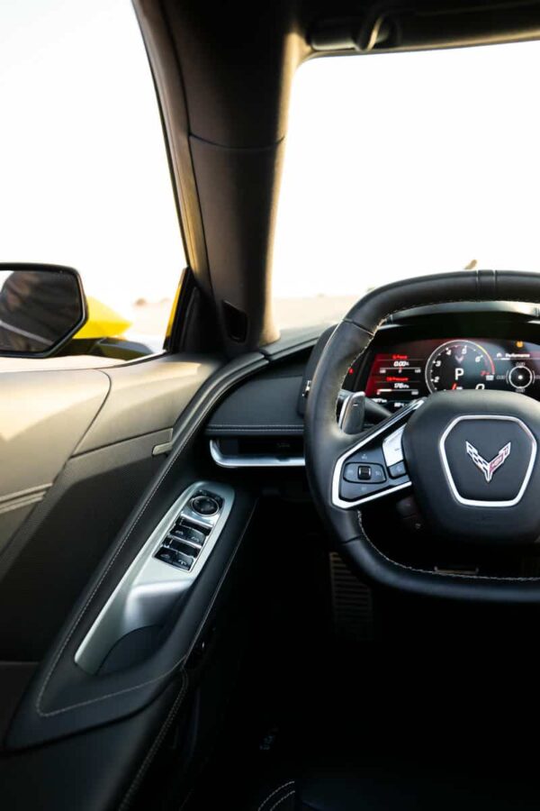 Corvette C8 Yellow 2025 - Image 5