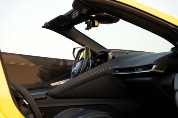 Corvette C8 Yellow 2025 - Image 11