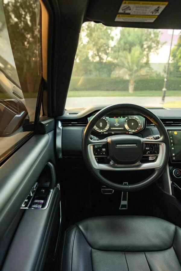 Range Rover Vogue Black 2024 - Image 14