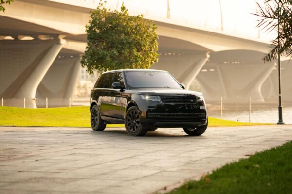 Range Rover Vogue Black 2024
